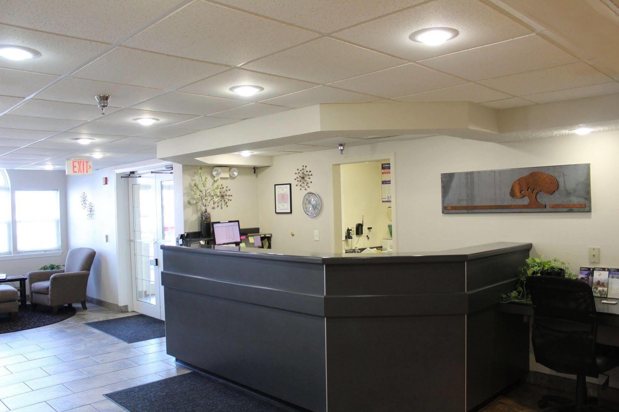Travelodge By Wyndham Fort Scott מראה חיצוני תמונה